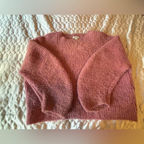 Cozy Pink Crew Neck Sweater - Picture 4 of 6